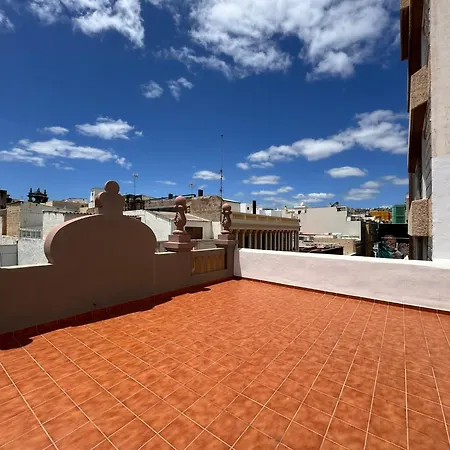 Alquilaencanarias Cruz Centro 산타크루스데 테네리페